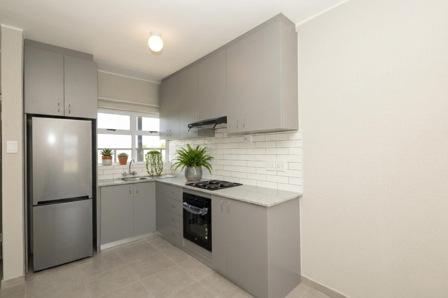 To Let 2 Bedroom Property for Rent in Parow North Western Cape